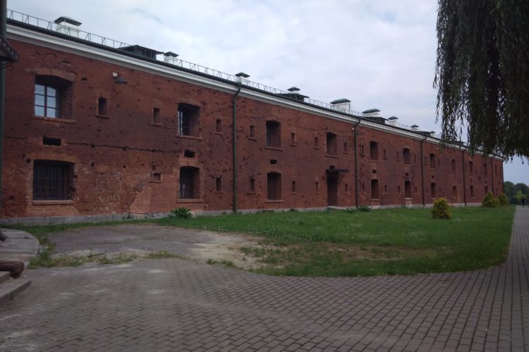 Брестская крепость