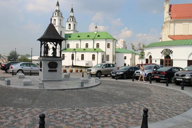 Минск. Площадь Свободы