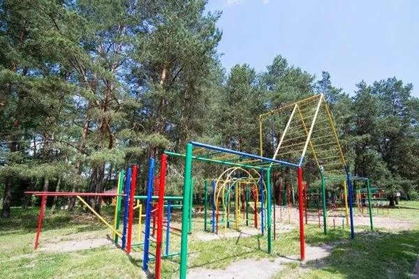 Санаторий "Буг" . Детская площадка